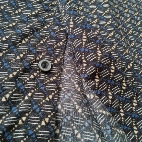 Feldini Black & Blue Geometric Print Lightweight Button Up Shirt Men's Size XXL - Picture 11 of 12